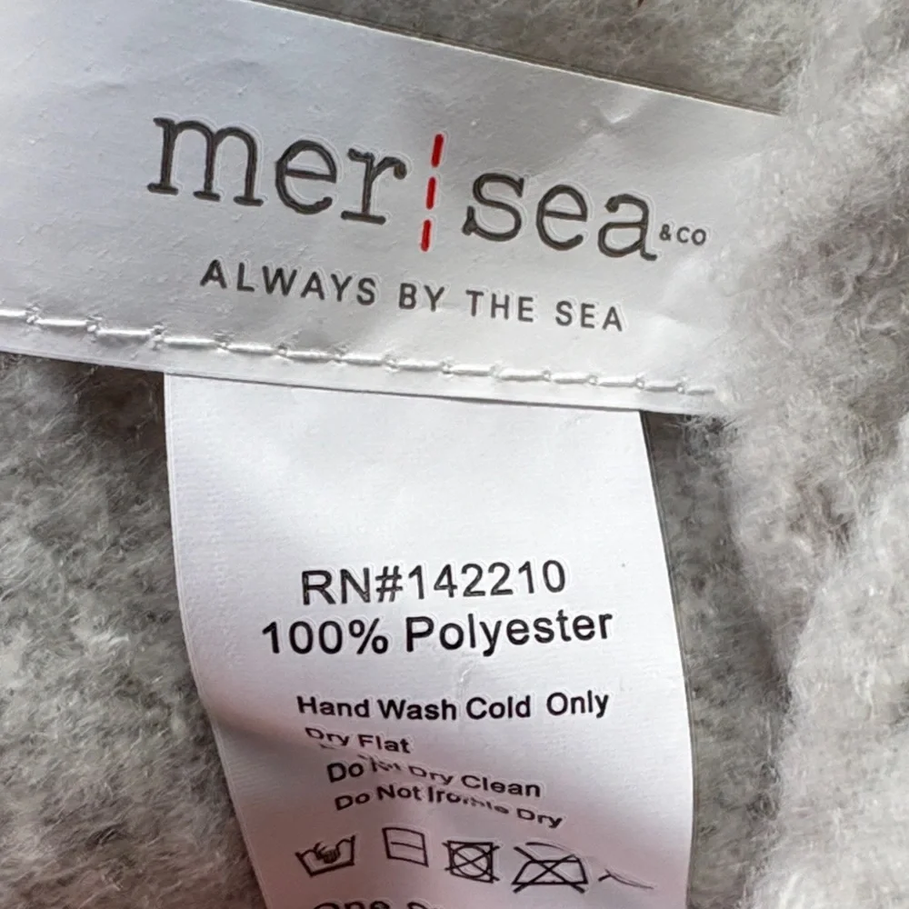 Cozy Gray/Cream Scarf - OS